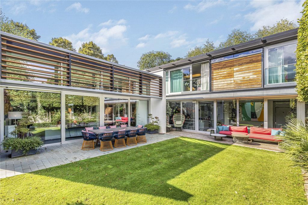 6 bed detached house for saleRiver Lane, Richmond, Surrey TW10