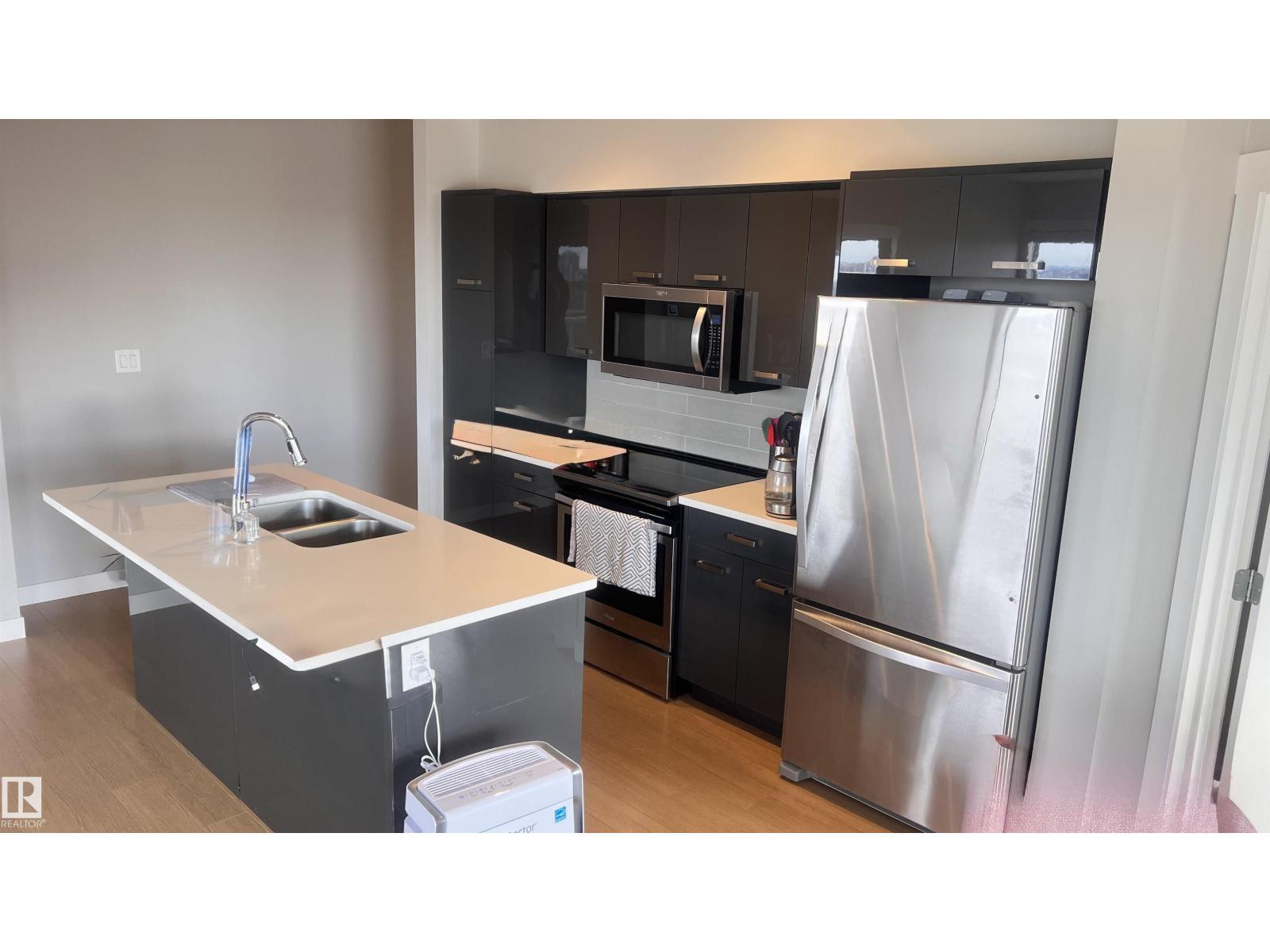 Additional image 6 of 2004-10410 102 Avenue NW, Edmonton, AB, T5J0E9