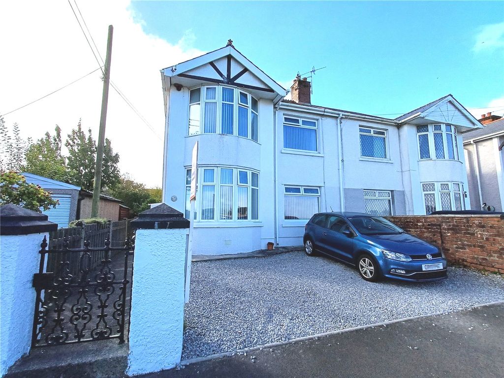 3 bed semi-detached house for saleHeol Las, North Cornelly, Bridgend CF33