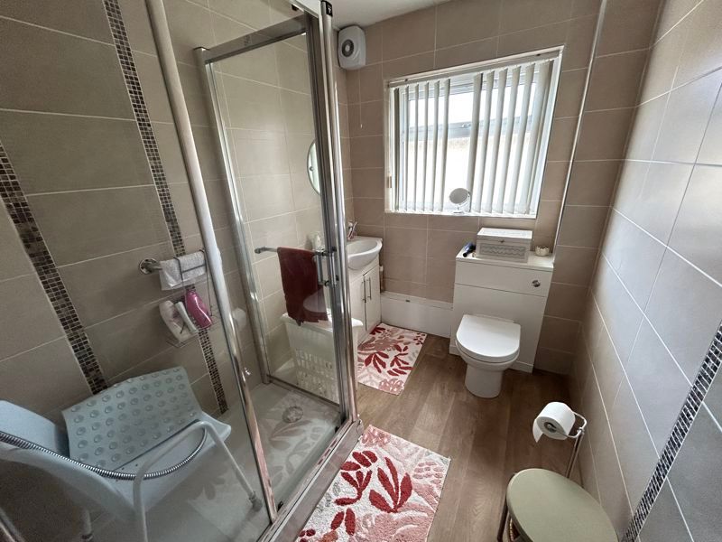 Additional image 11 of 2 bed flat for saleWarren Drive, Deganwy LL31