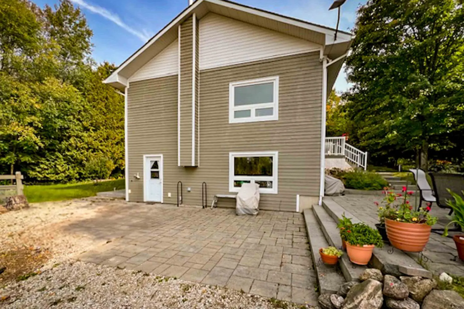 Additional image 3 of 600417 Sideroad 50