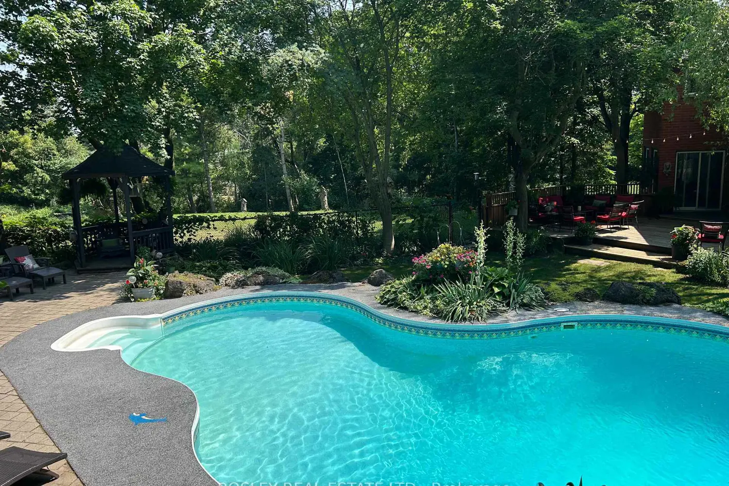 Additional image 3 of 16 Bayberry Road