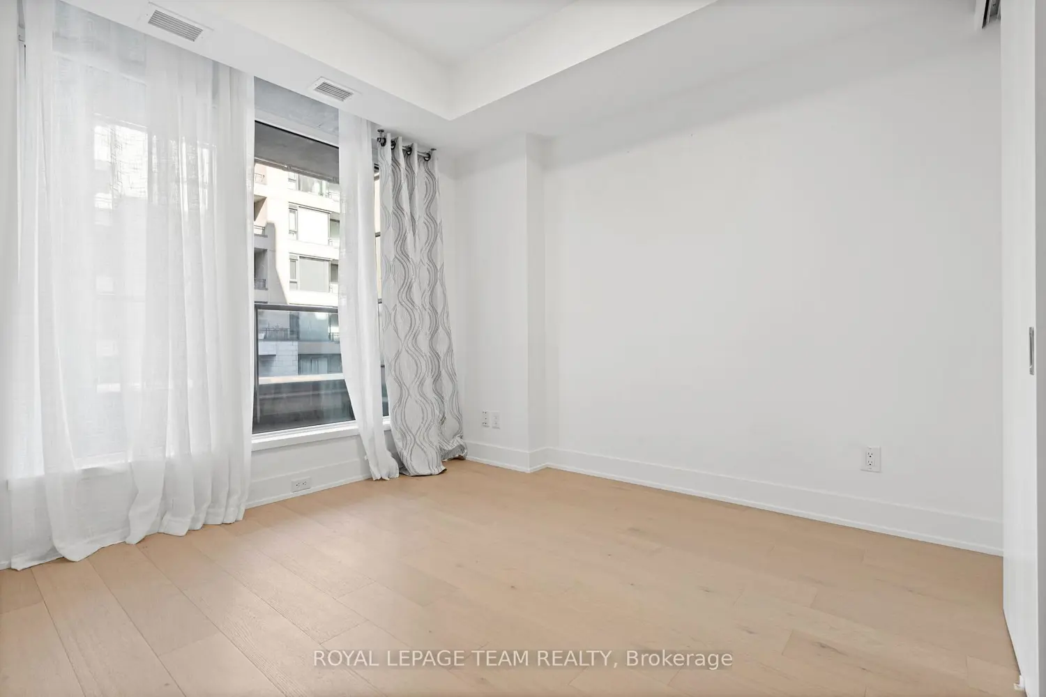 Additional image 10 of 108 Richmond Road 207