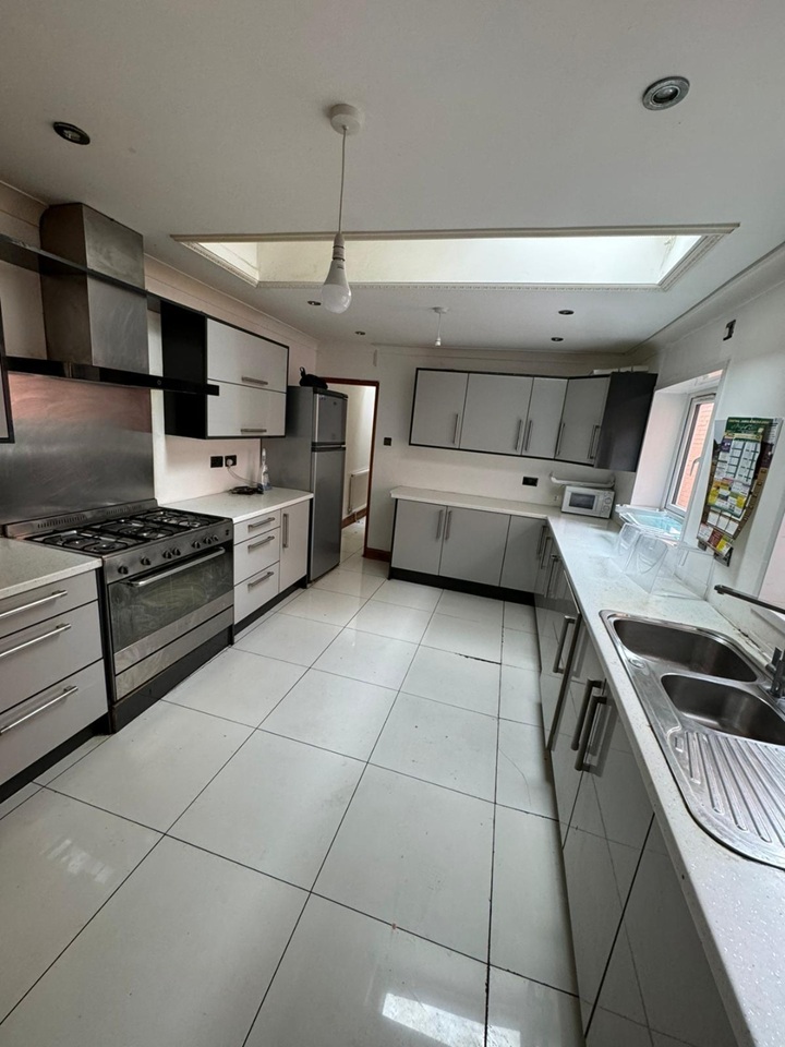 Room in a Shared House, Ellesmere Road, B8, N1 7GU