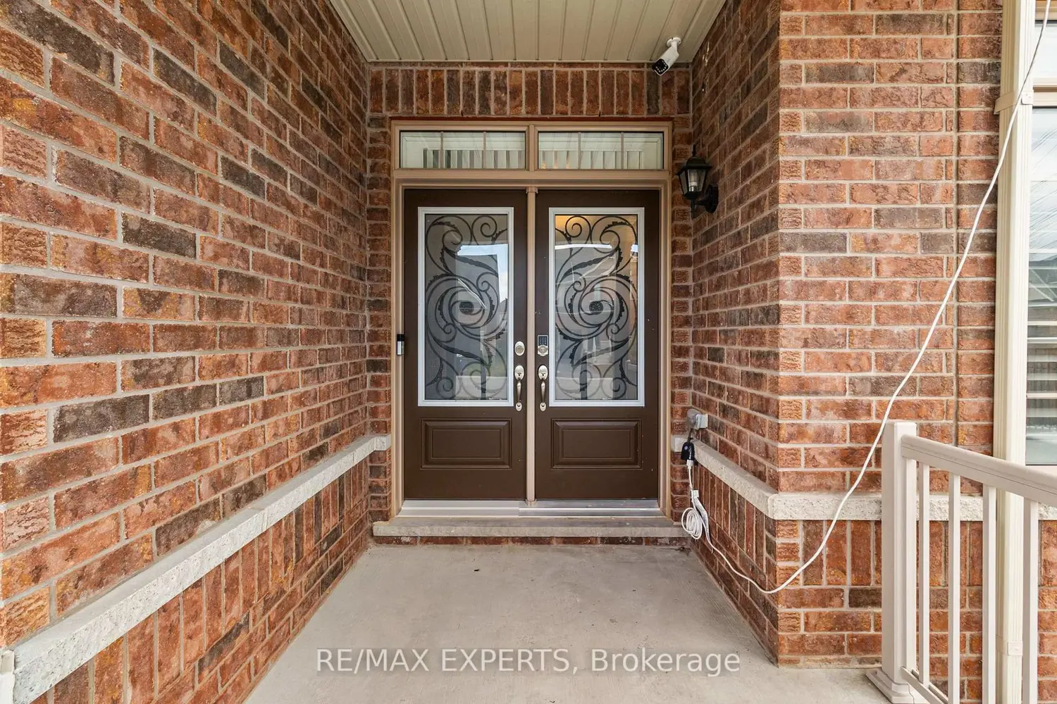 22 Traver Gate