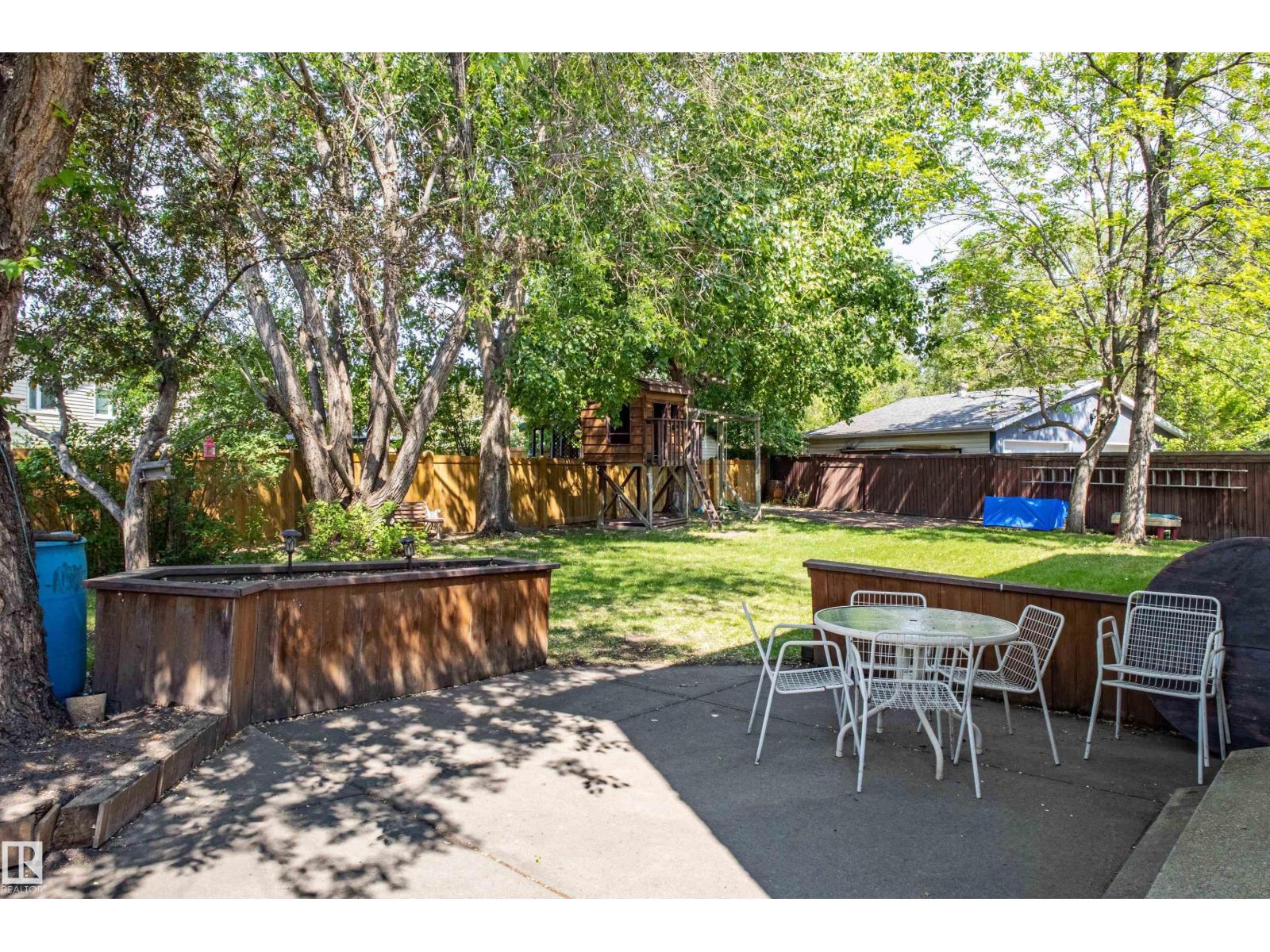 Additional image 3 of 9928 181 Street NW, Edmonton, AB, T5T3S1