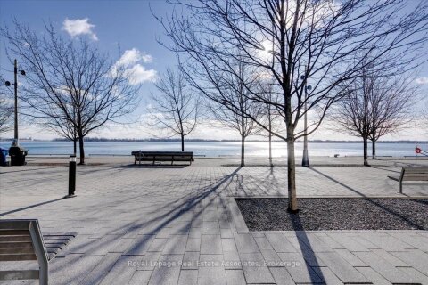 Additional image 7 of 323-29 Queens Quay E, Toronto, ON, M5E 0A4