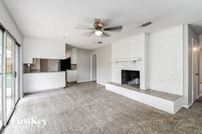 Additional image 5 of 1504 Terrace St, Arlington, TX, 76012