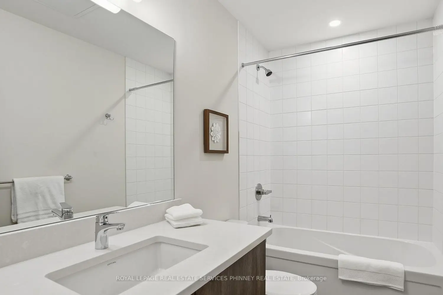 Additional image 18 of 652 Cricklewood Drive 201