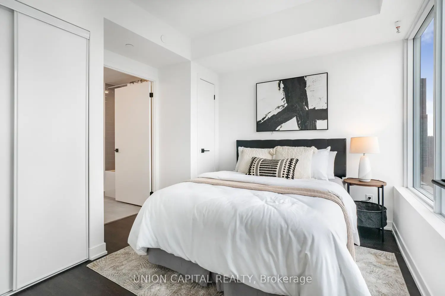 Additional image 10 of 319 Jarvis Street 4908