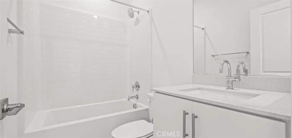 Additional image 4 of 107 Laxore, Anaheim, CA 92804