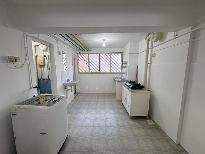 Additional image 4 of 31 Holland Close