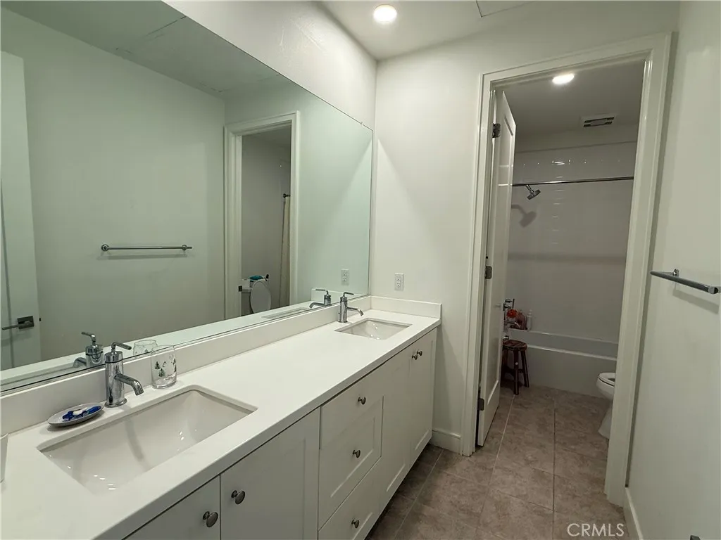 Additional image 27 of 139 Montero, Irvine, CA 92618