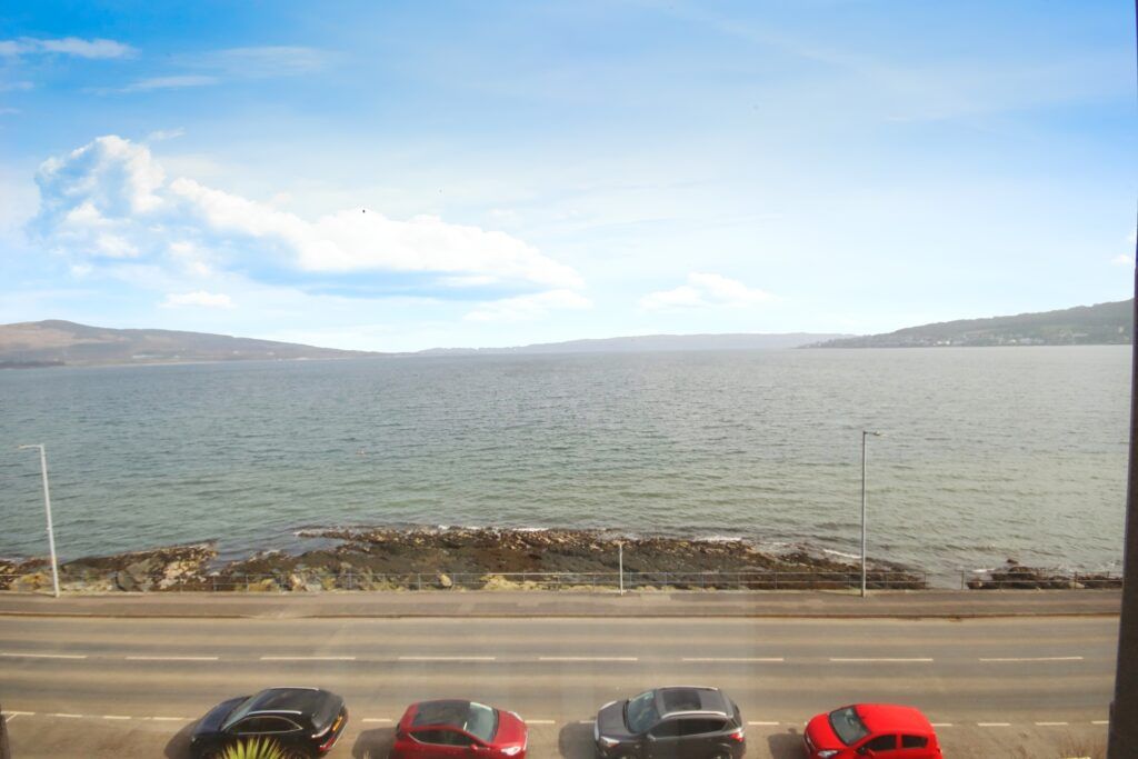 Additional image 2 of 3 bed flat for sale3/1, 31 Ardbeg Road, Rothesay PA20