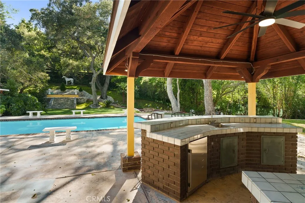 Additional image 40 of 809 Highland Drive, La Canada Flintridge, CA 91011