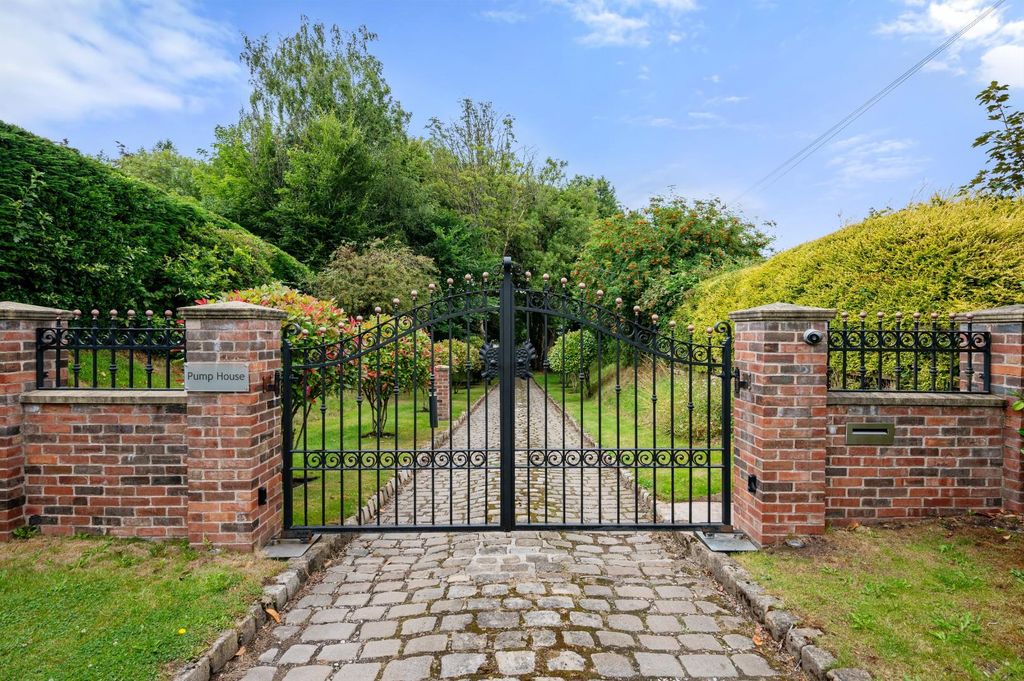 Additional image 78 of 5 bed detached house for saleThe Pump House, Standish, Wigan WN1