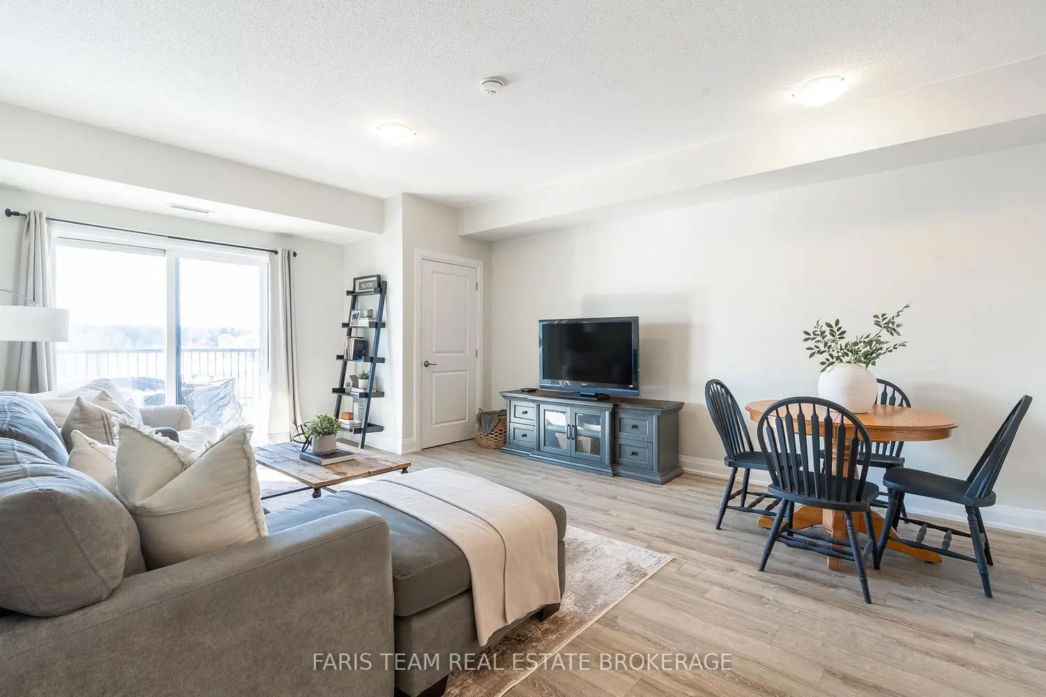 Additional image 10 of 54 Koda Street 207