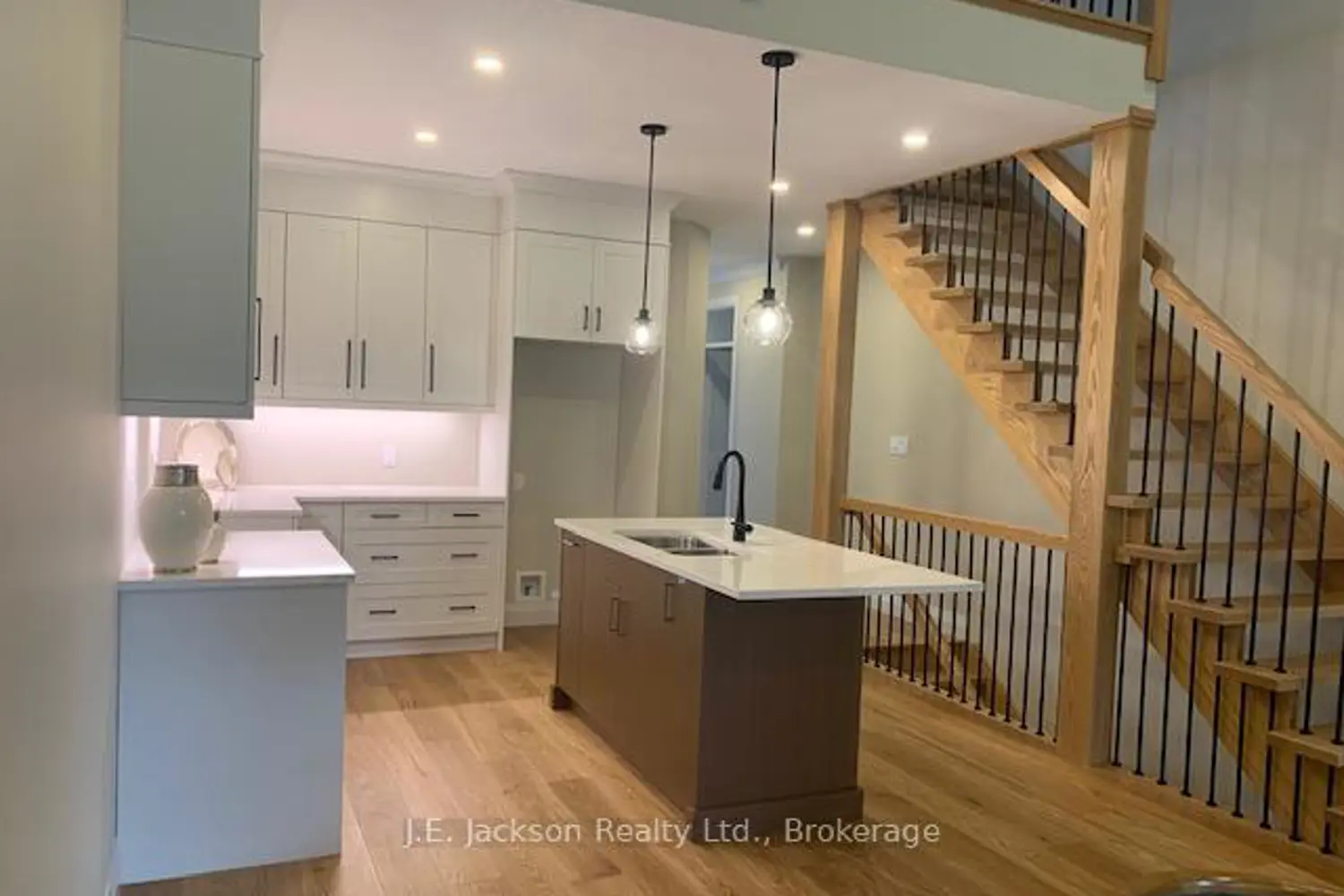 Additional image 5 of 45 Blair Road 7