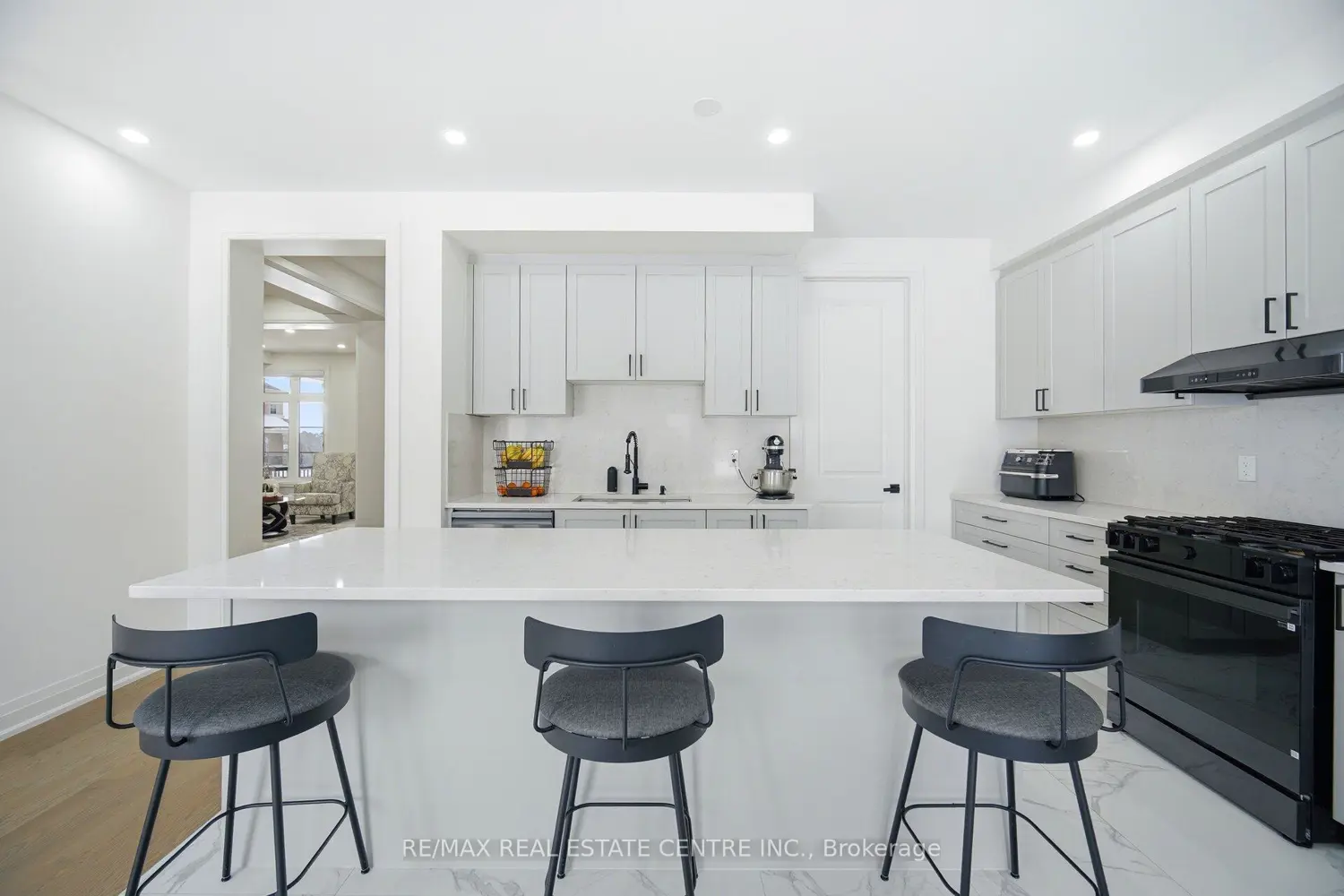 Additional image 5 of 112 Bluebird Boulevard