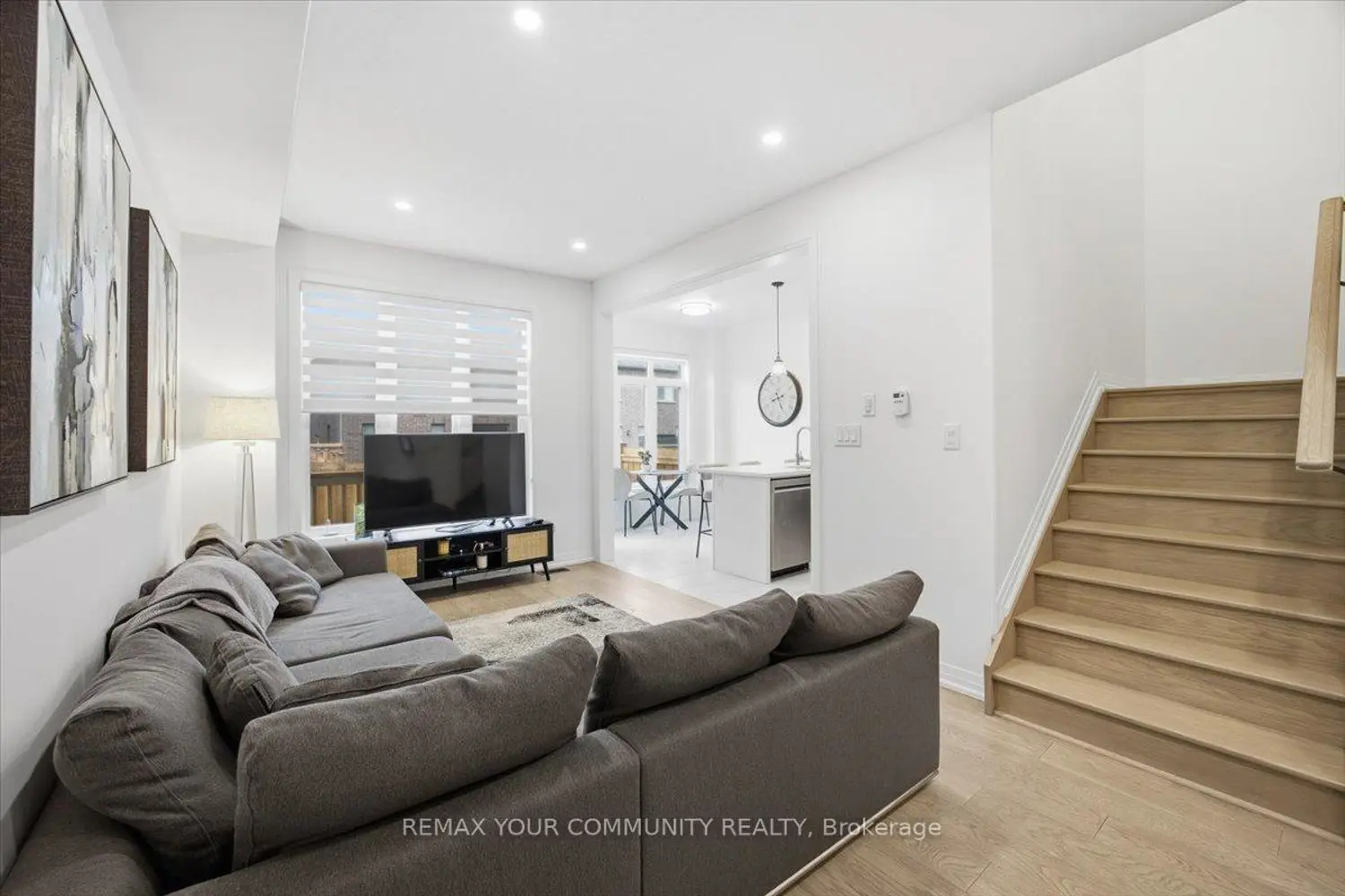 Additional image 5 of 76 Sagewood Avenue