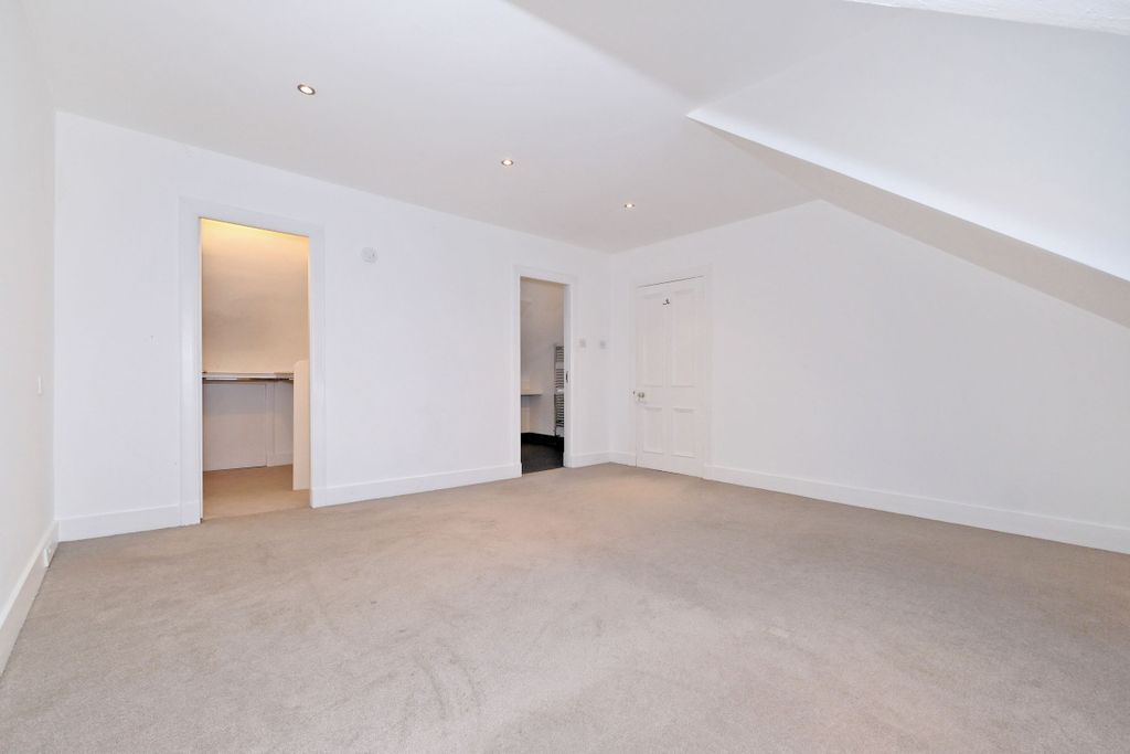 Additional image 11 of 4 bed flat for saleRichmondhill Place, Aberdeen AB15