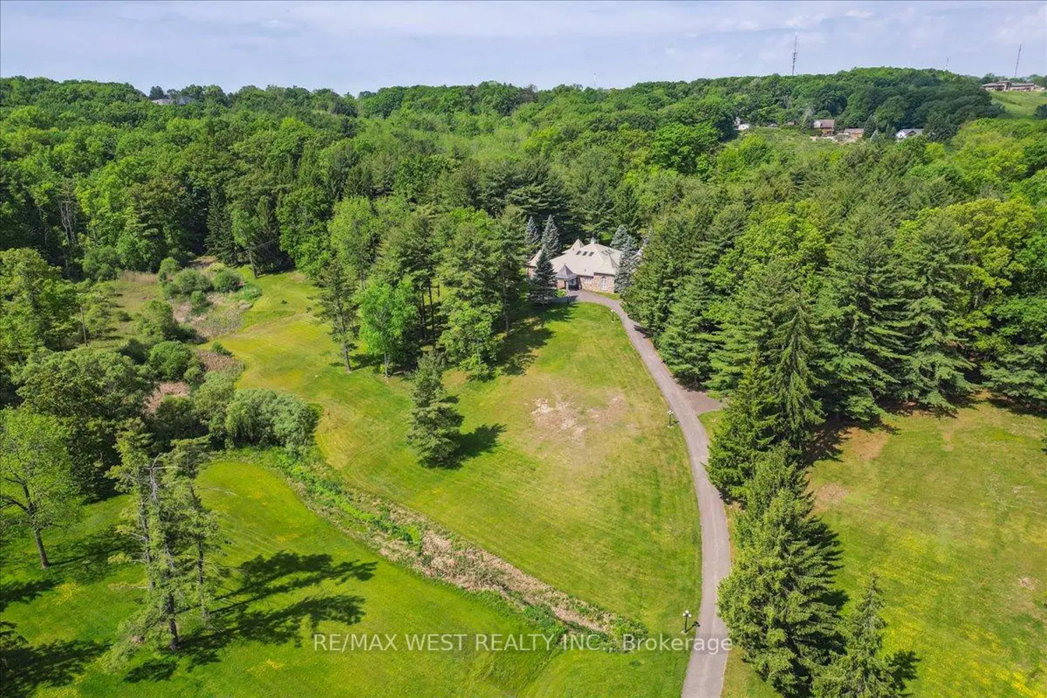 Additional image 4 of 1630 Pelham Street