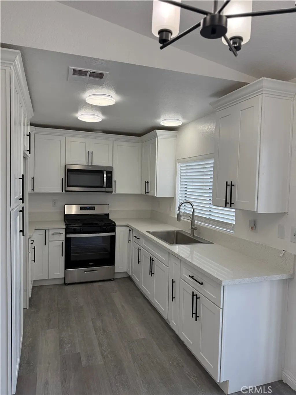 Additional image 3 of 3858 Kreuer Road, Phelan, CA 92371