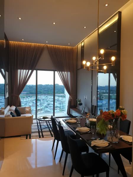 Additional image 2 of 3 Miltonia Close