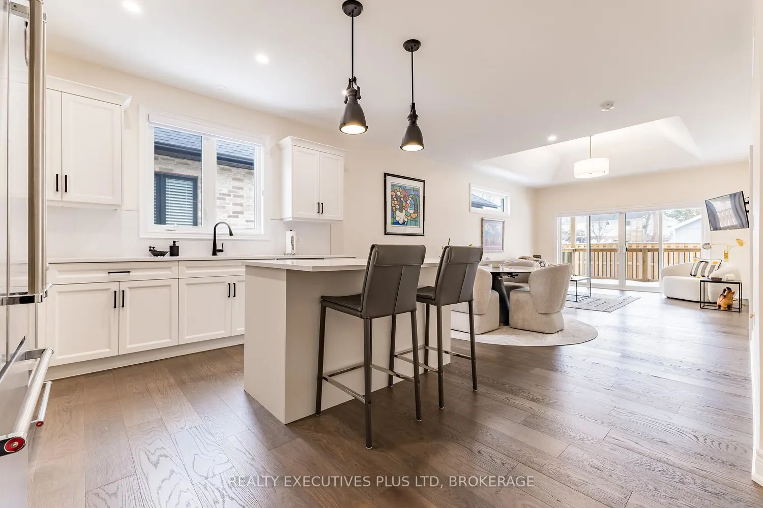 Additional image 10 of 504 Royal Ridge Court