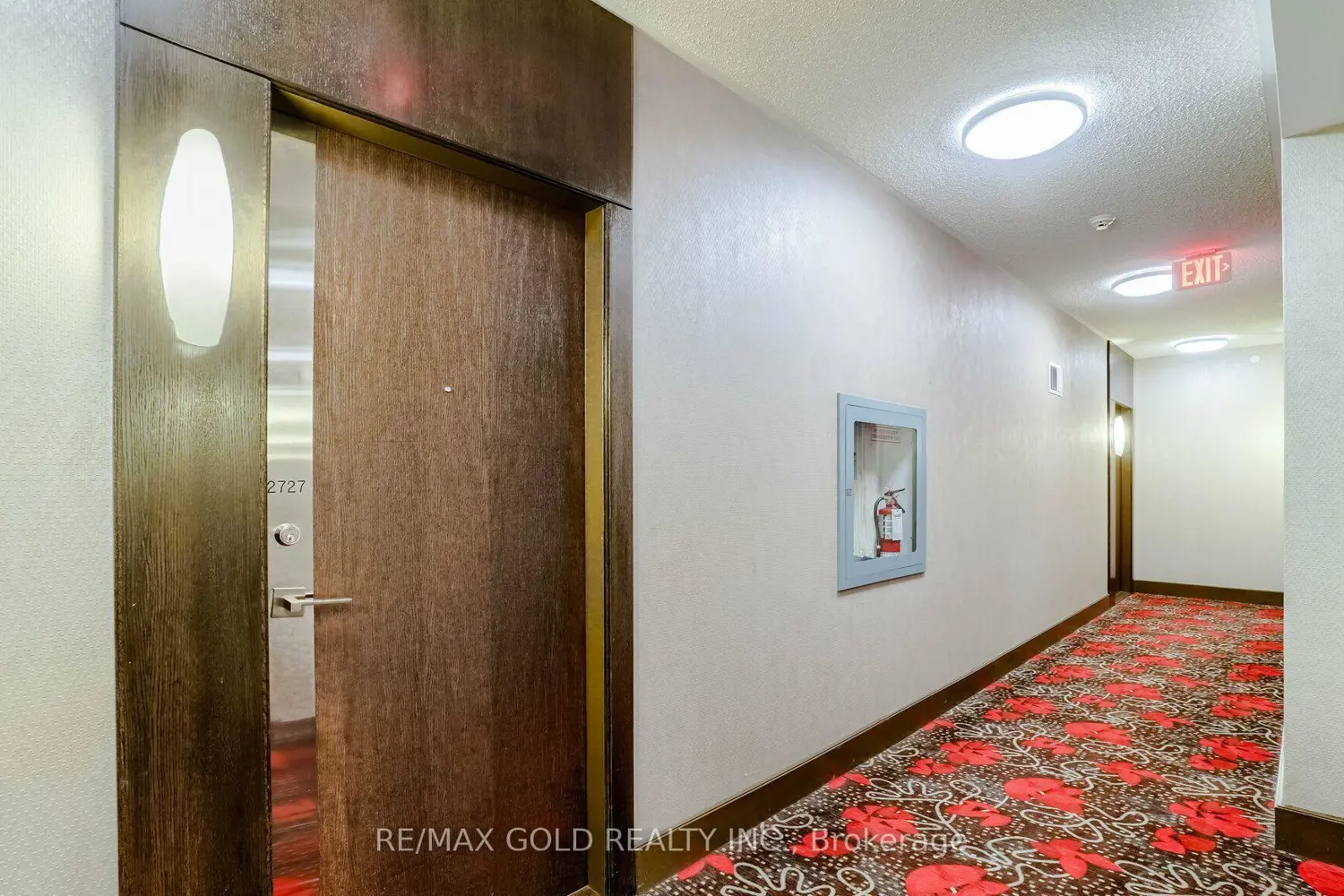 2 Eva Road 2727 photo 4