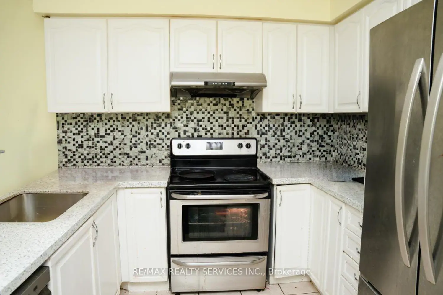 Additional image 2 of 126 Edenbrook Hill Drive