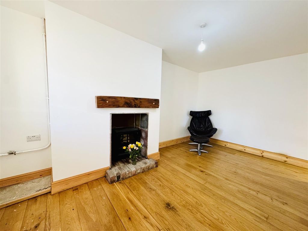 Additional image 16 of 7 bed property for saleClarence Street, Brynmawr, Ebbw Vale NP23