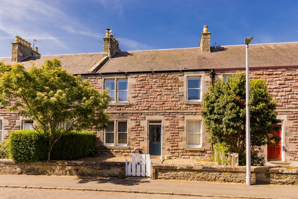 2 bed flat for sale9A Hopetoun Terrace, Gullane, East Lothian EH31
