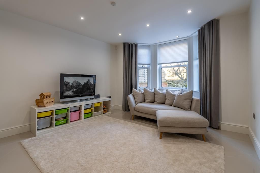 Additional image 14 of 5 bed detached house for saleBroomgrove Road, Botanical Gardens, Sheffield S10