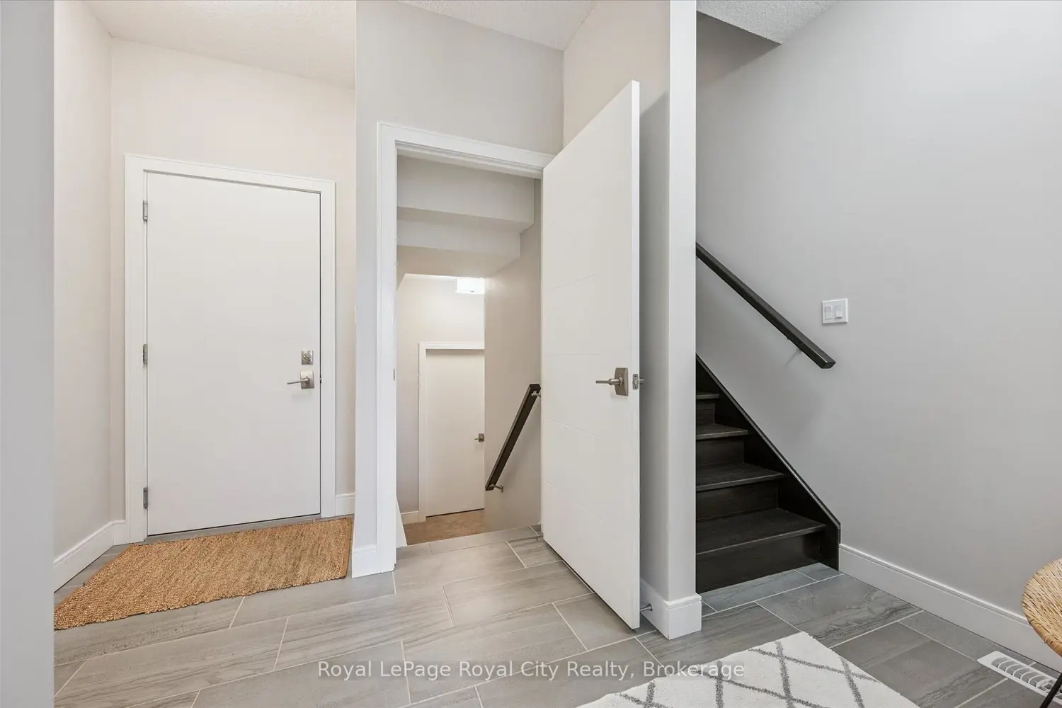 Additional image 15 of 60 Arkell Road 25