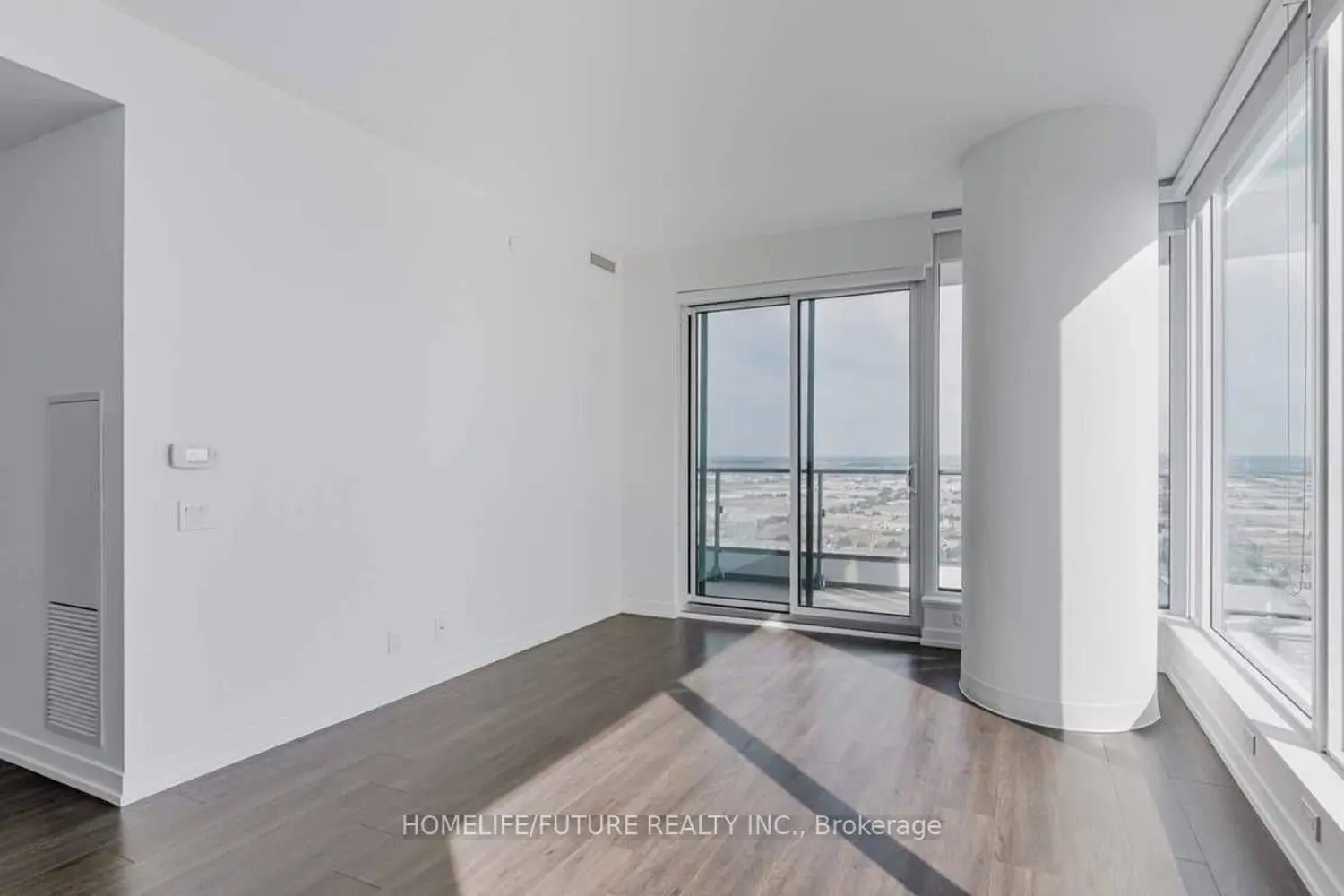 Additional image 7 of 898 Portage Parkway 3502