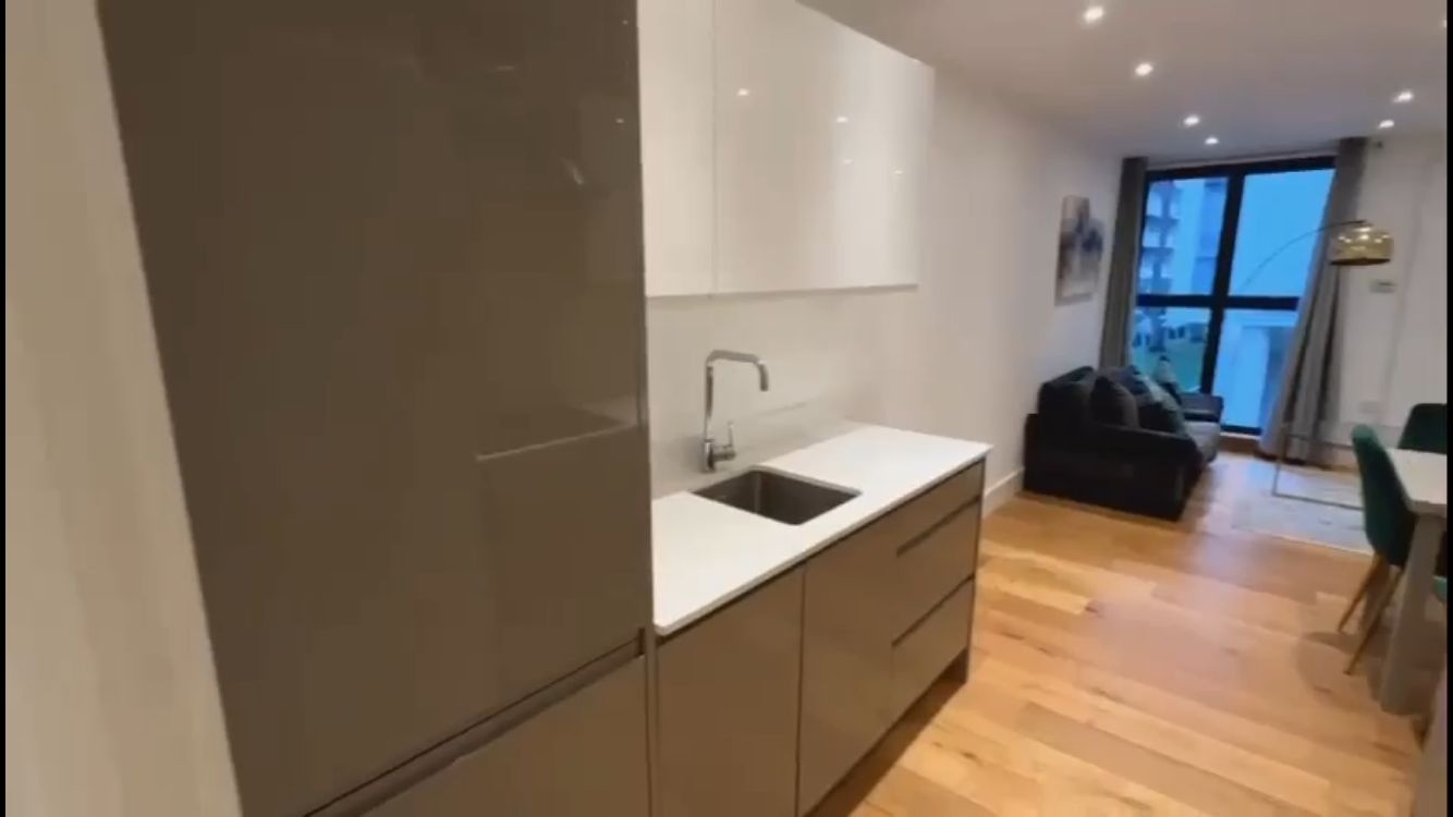 Additional image 6 of 1 Bed Flat, Umberston Street, E1, N1 7GU