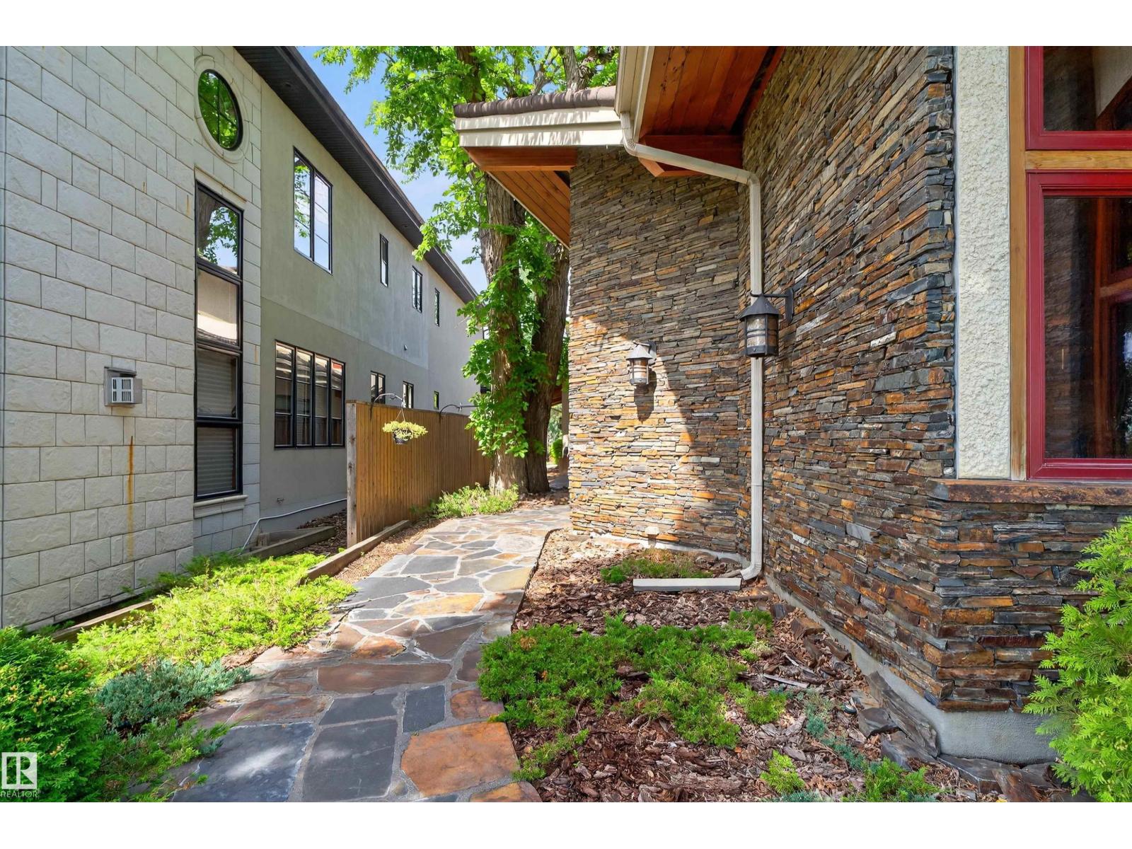 Additional image 6 of 12 Wellington Crescent NW, Edmonton, AB, T5N3V2