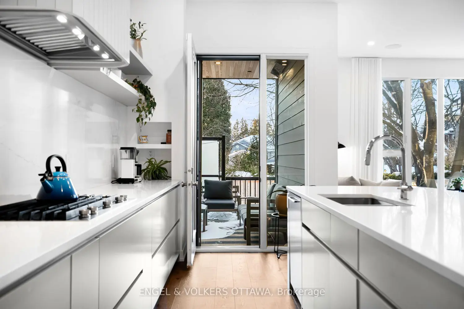 Additional image 4 of 508 Roosevelt Avenue