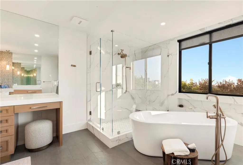 Additional image 136 of 2720 Pebble Dr, Corona Del Mar, CA 92625