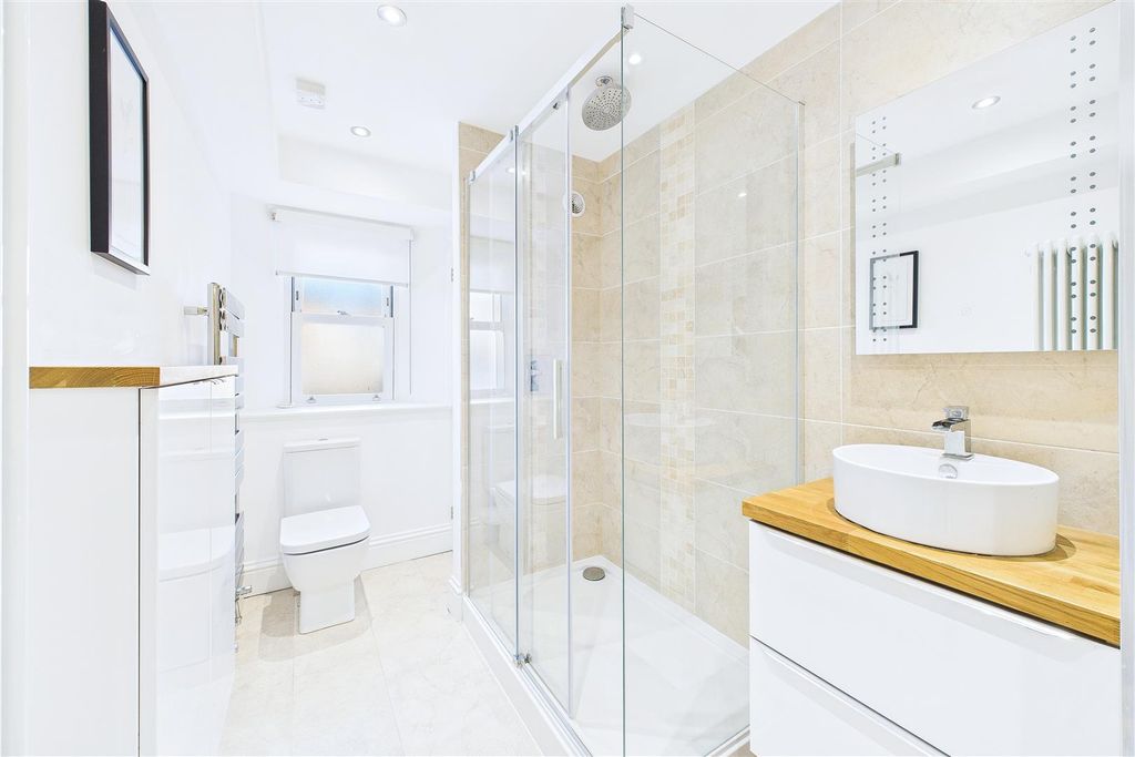 Additional image 6 of 3 bed flat for saleSt. Johns Road, Clevedon BS21
