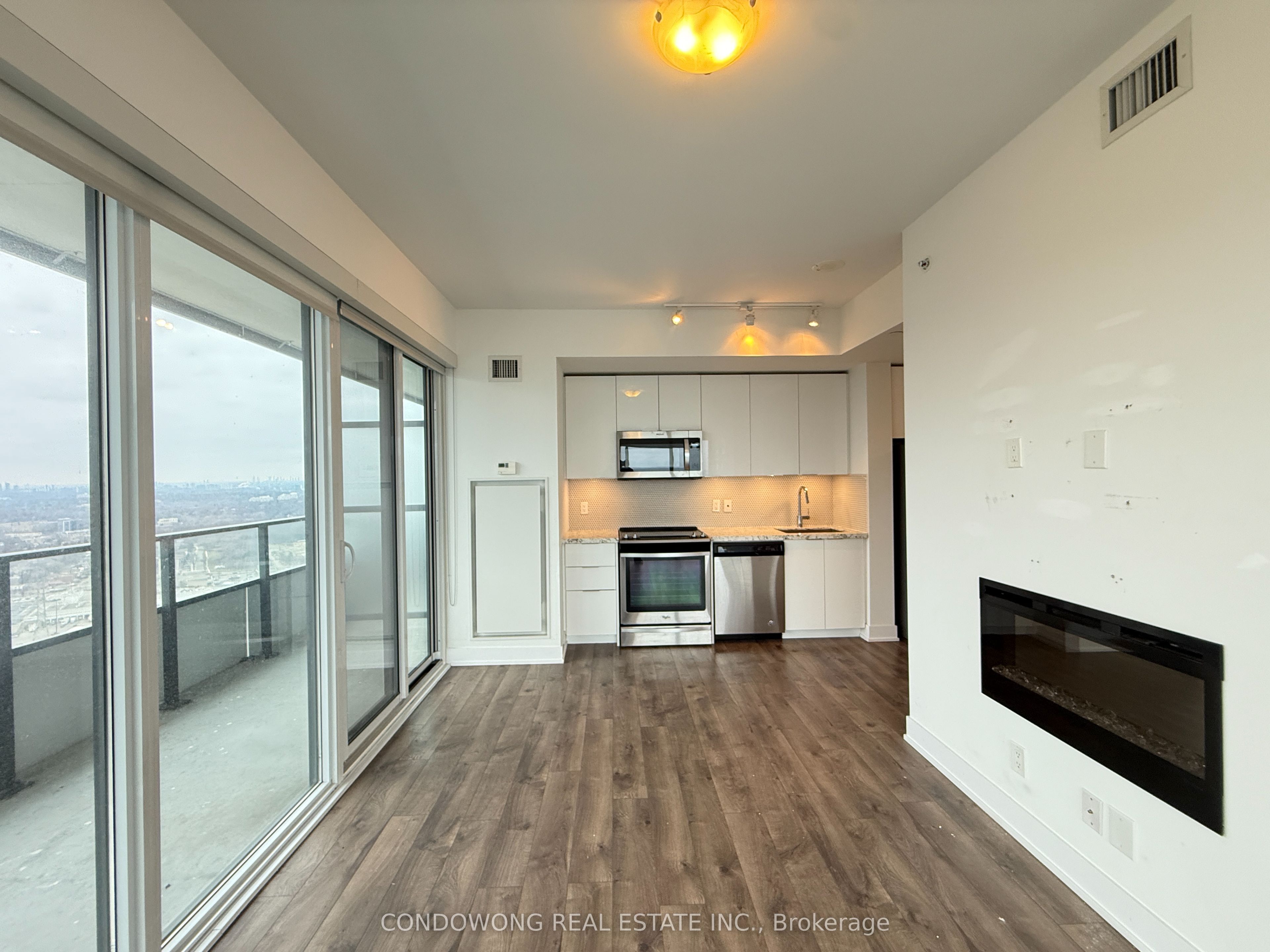 4020-30 Shore Breeze Drive, Toronto, ON, M8V 0J1