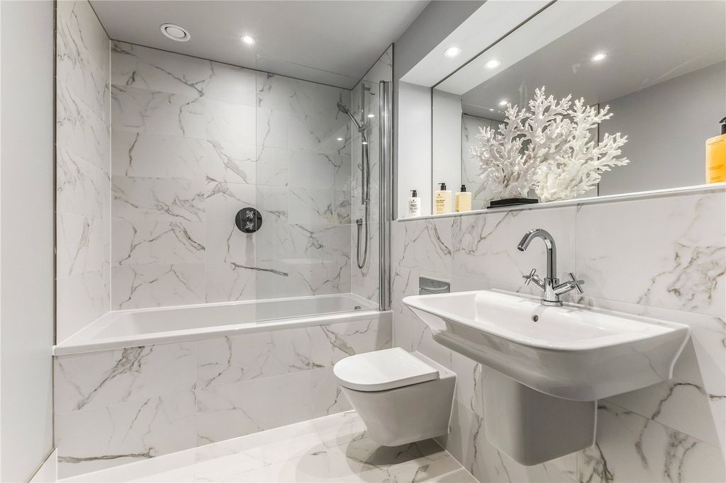 Additional image 9 of 3 bed flat for saleO203 The Finishers Apartments, Bath Press, Lower Bristol Road, Bath BA2