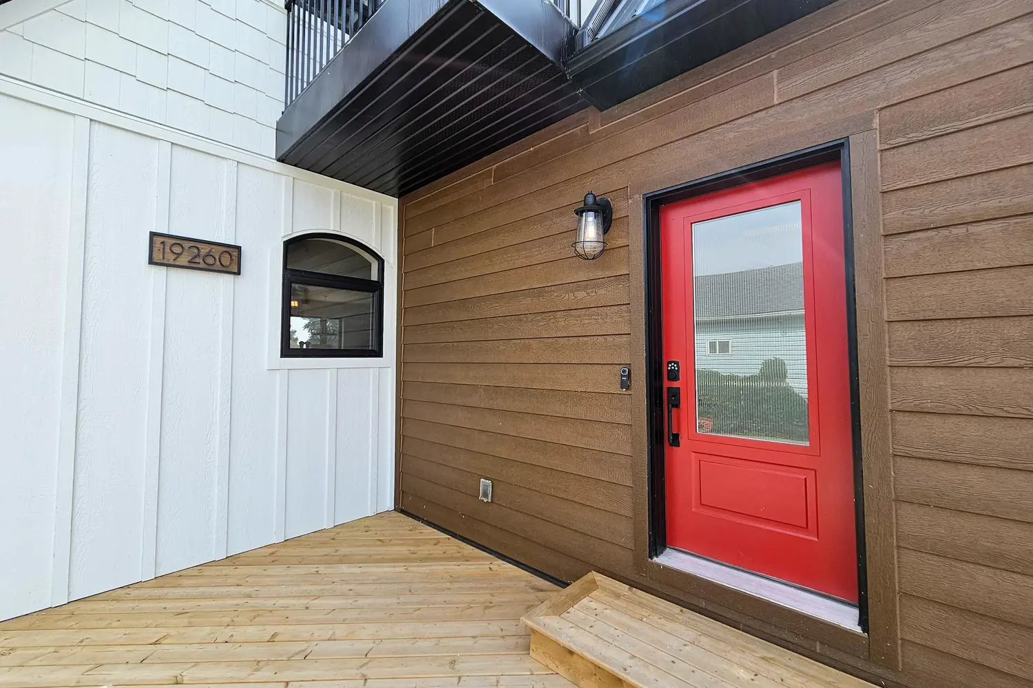 Additional image 7 of 19260 Lakesdie Drive