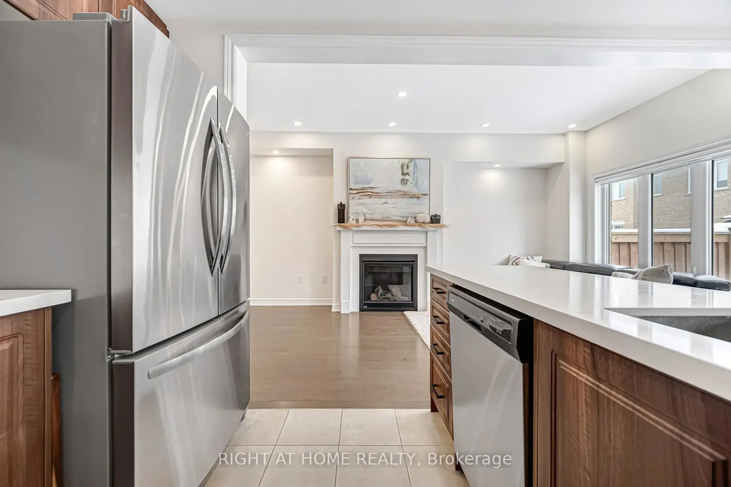 Additional image 11 of 52 Veterans Street