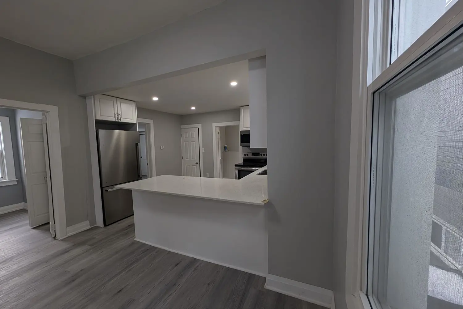 Additional image 7 of 266 Beach Road