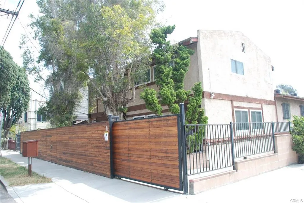 Additional image 3 of 872 Lucile Avenue Unit A, Silver Lake, CA 90026