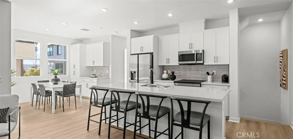 Additional image 12 of 107 Laxore, Anaheim, CA 92804