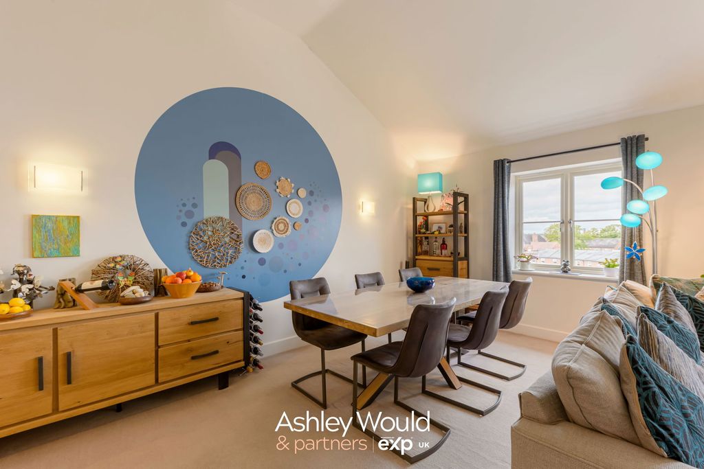 Additional image 8 of 3 bed flat for saleMill Street, Worcester WR1