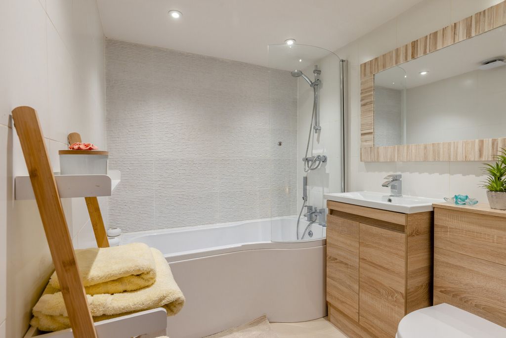 Additional image 21 of 6 bed detached house for saleGrange Road Bowdon, Altrincham WA14